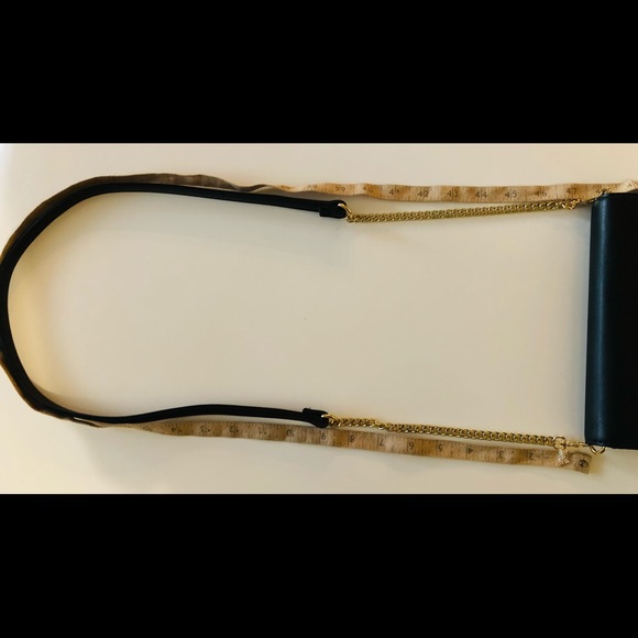 Express crossbody bag - Picture 12 of 13